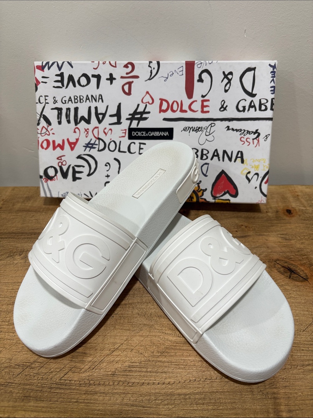 Dolce & Gabbana White Embossed D&G Rubber Slide Sandals SZ 9
